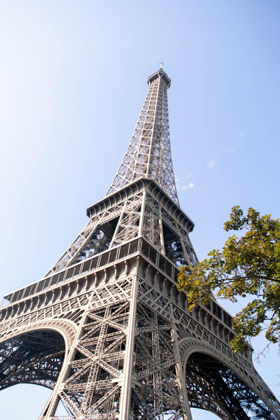 Free Image of Iconic view of the Eiffel Tower against the sky 