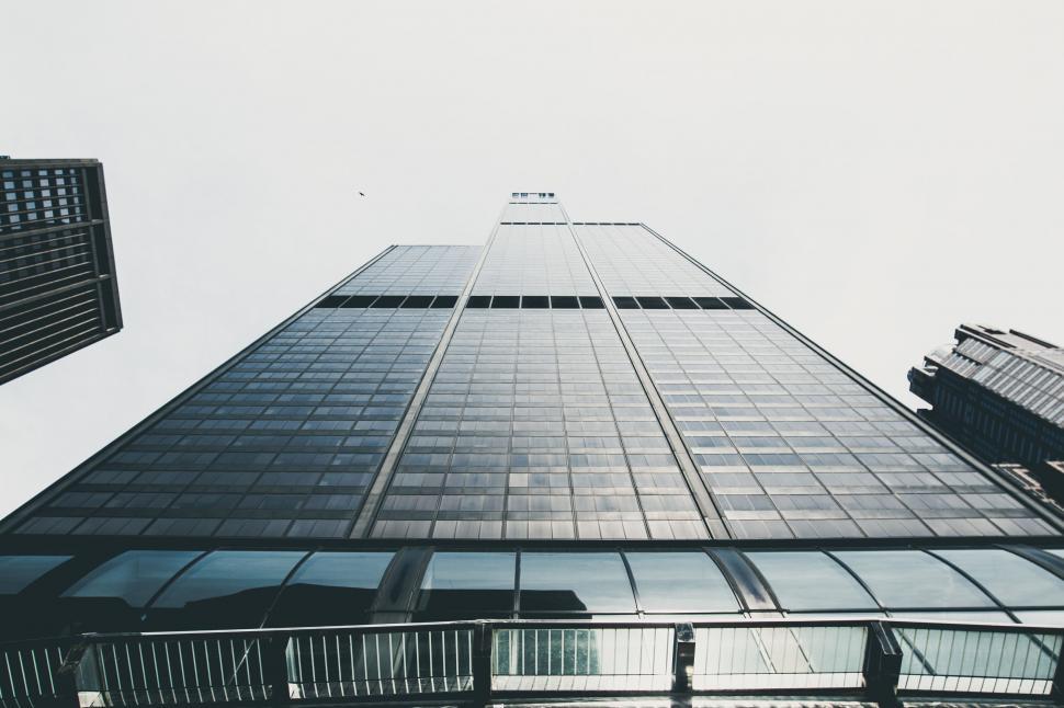 Free Image of Modern glass skyscraper reaching into the sky 