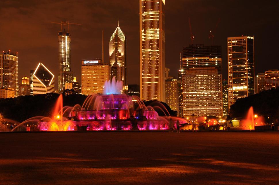Download Free Stock Photo of Colorful fountain in Chicago 