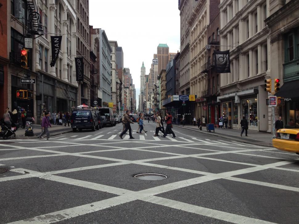 Free Image of Busy urban street intersection scene 
