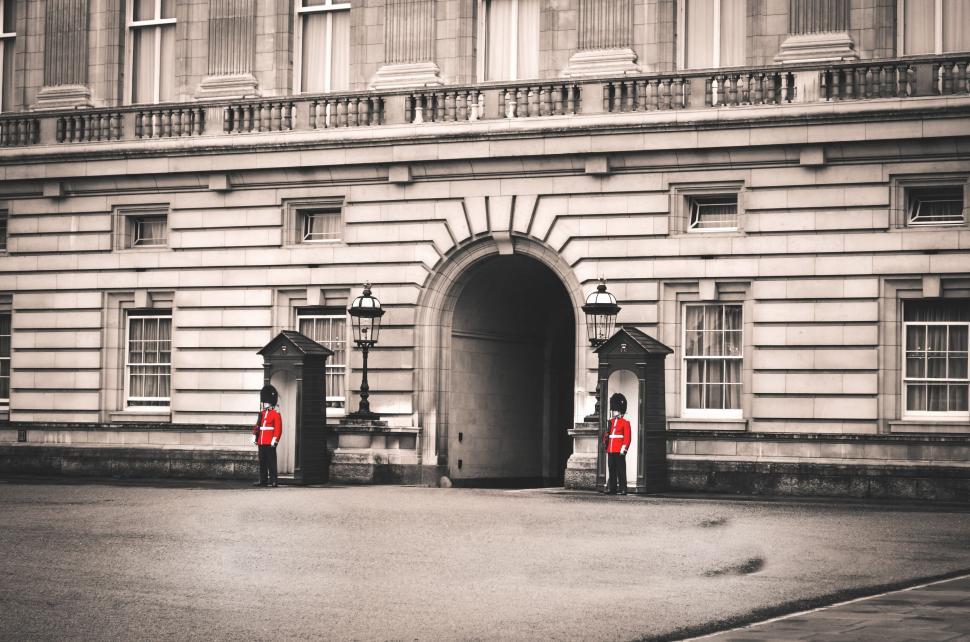 Free Image of Guards on duty at a historical building 