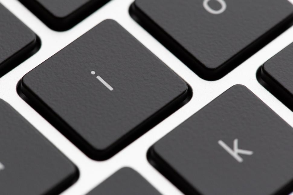 Free Image of Computer keyboard with a focus on  i  key 