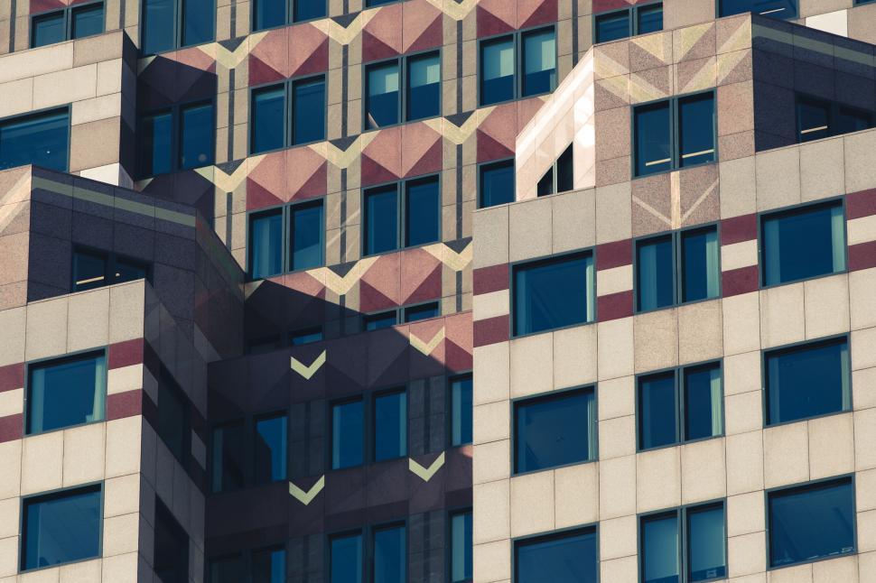 Free Image of Geometric patterns on modern building 