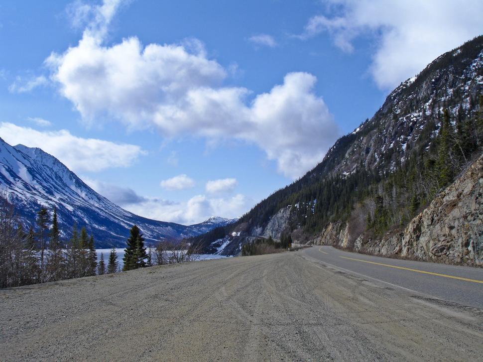 Free Image of Road to Alaska 