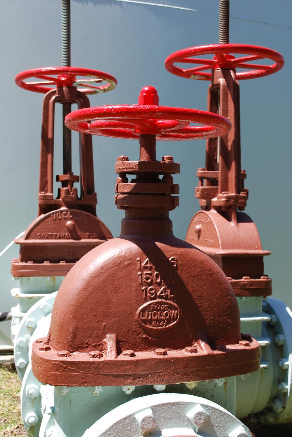 Free Image of Commercial Water Valves 