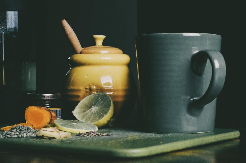 Free Image of Kitchen counter with tea and coffee accessories 