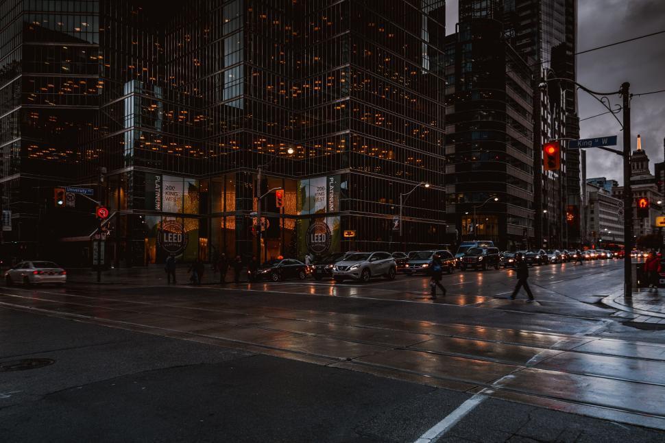 Free Image of Evening cityscape with wet streets 