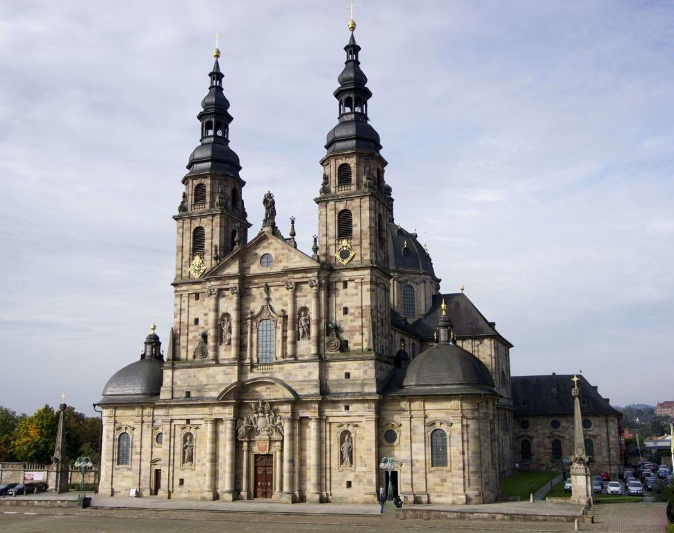 Free Image of Historic cathedral with baroque architecture 