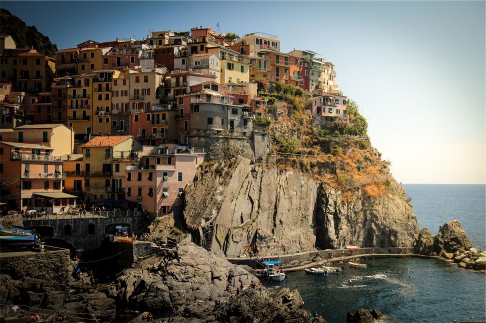 Free Image of Coastal town on a cliff overlooking the sea 