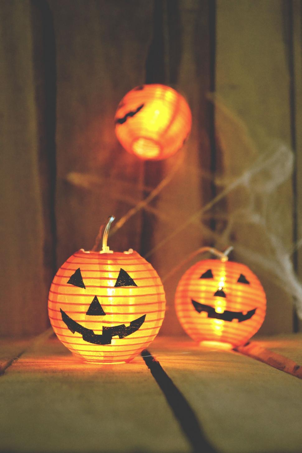 Free Image of Illuminated Jack-o -lantern decorations 