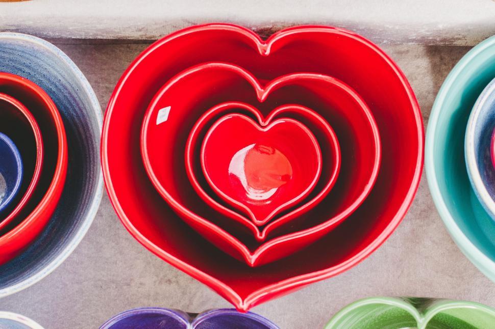 Free Image of Heart-shaped bowls nested together 