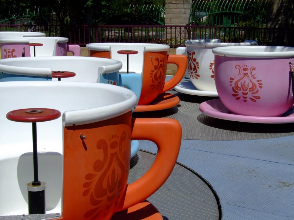 Free Image of Kids Rides Tea Cups 