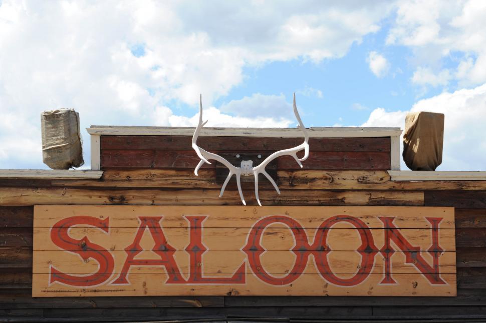 Free Image of Saloon in the old west 