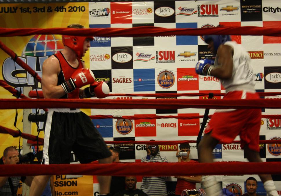 Free Image of Boxing: CHIN Radio Picnic 