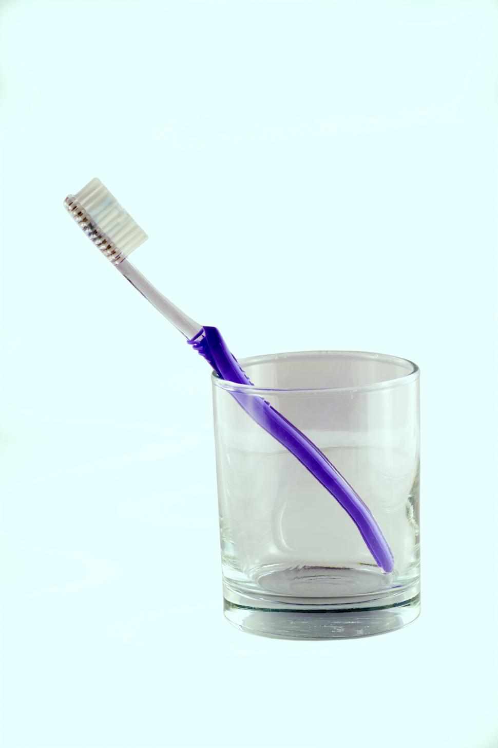 Free Image of Tooth Brush 