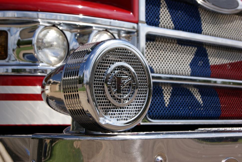 Free Image of Fire Engine Horn 