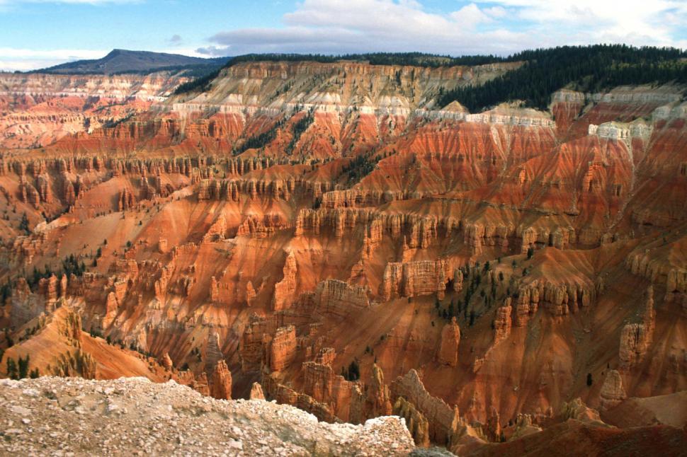 Free Image of Bryce canyon formations 