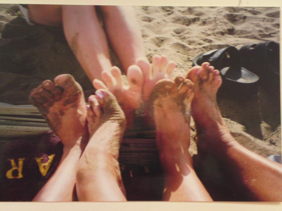 Free Image of Vacation feet 