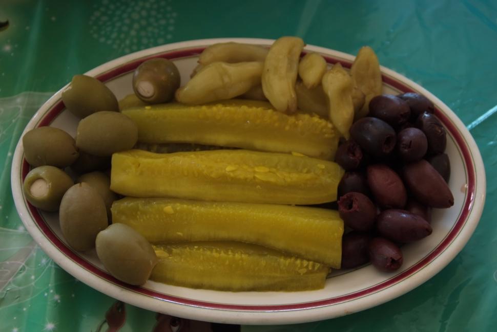 Free Image of Olives and Pickles 