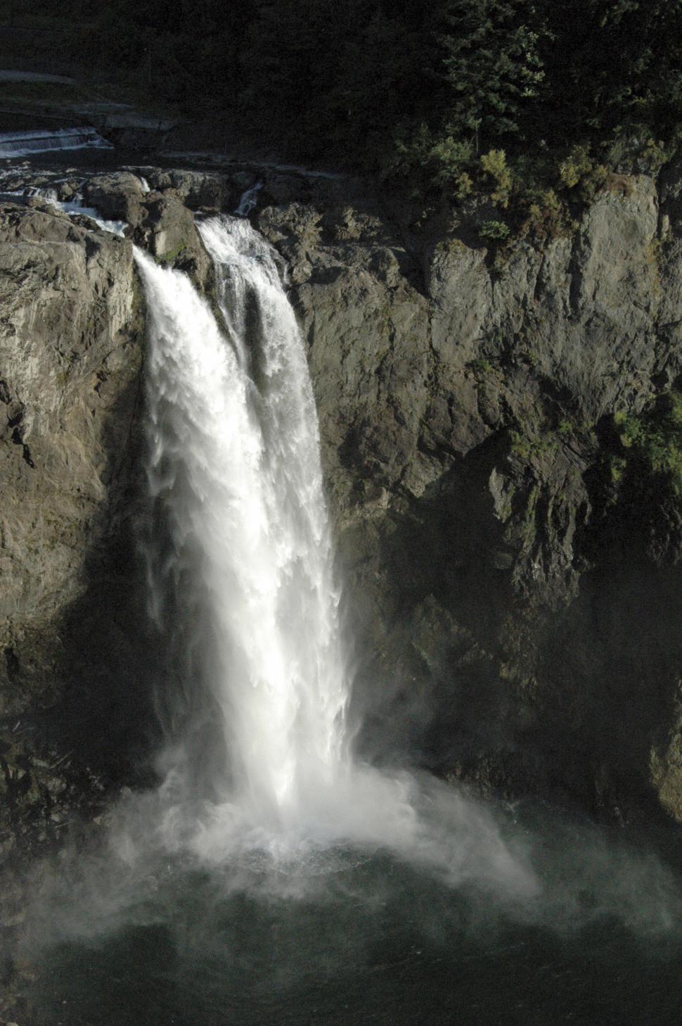 Free Image of Snoqualmie Falls 
