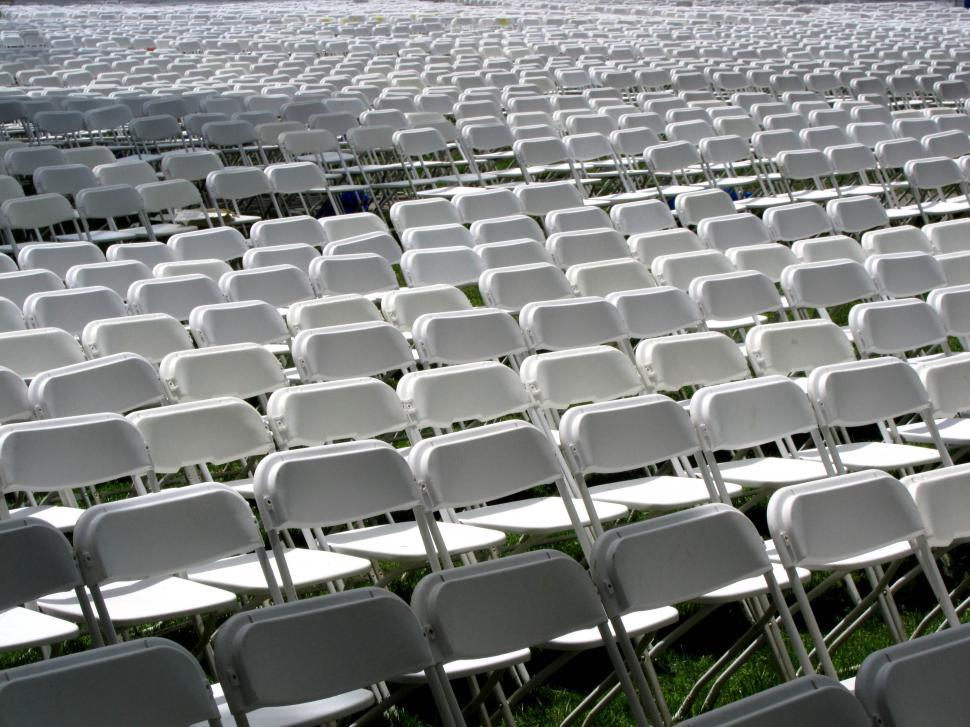 Free Image of folding chairs 