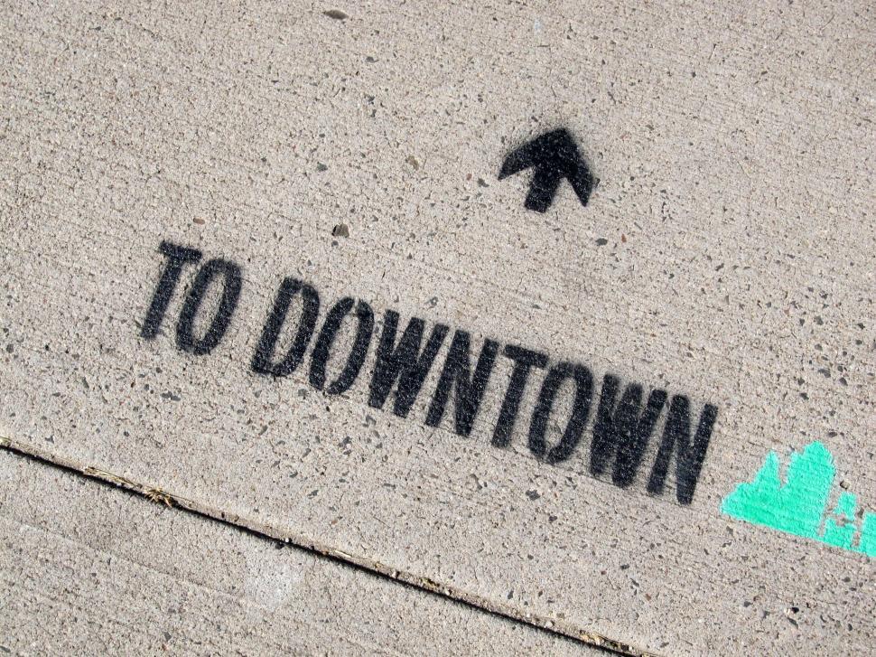 Free Image of Downtown arrows 