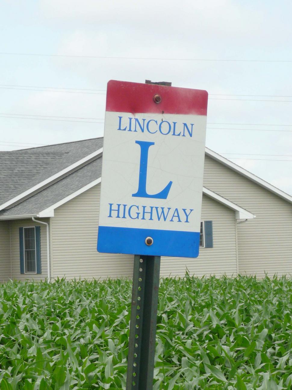 Free Image of Lincoln Highway Sign 