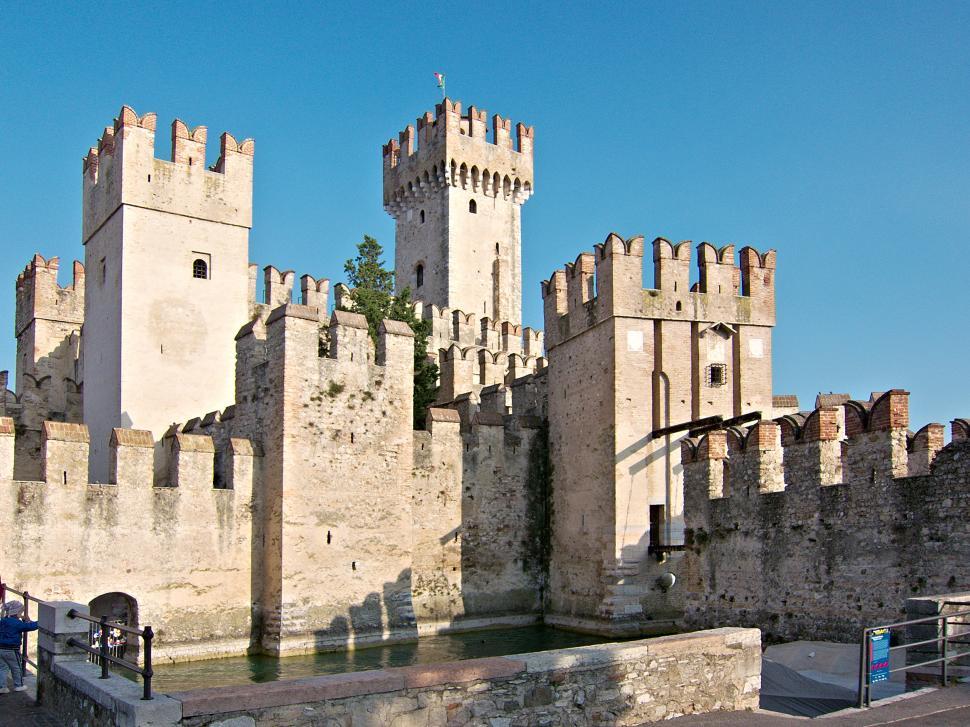 Free Image of Medieval castle 