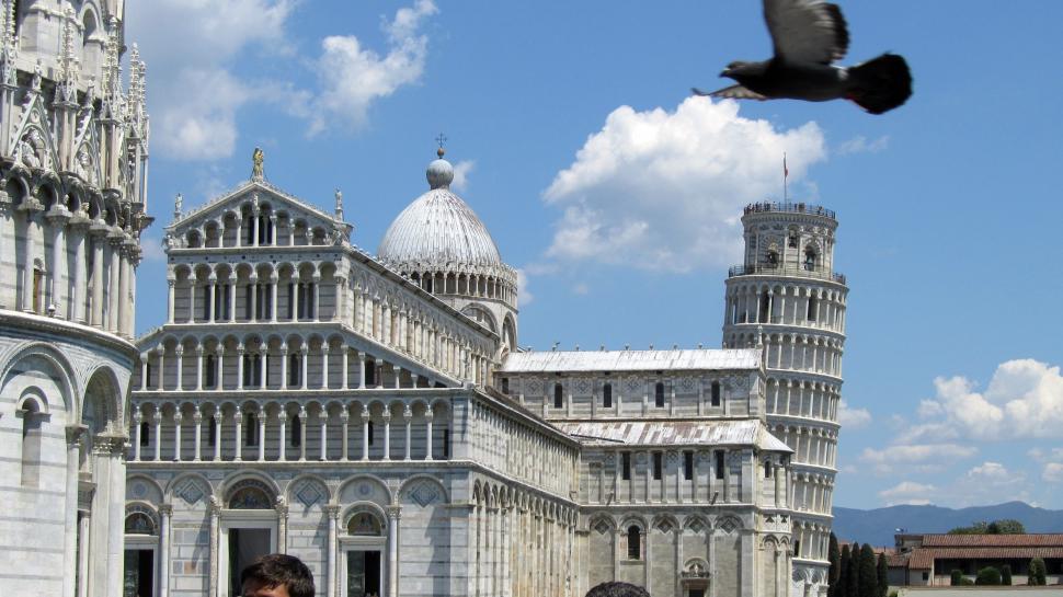 Free Image of Pisa - Square of Miracles - baptistery, the cathedral and tower 