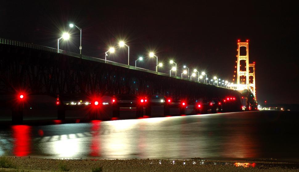Free Image of Mackinac Bridge at Night 