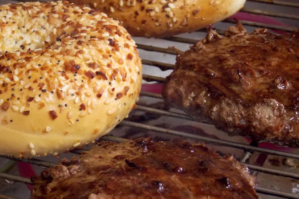 Free Image of Bagels and Burgers on Electric Grill 