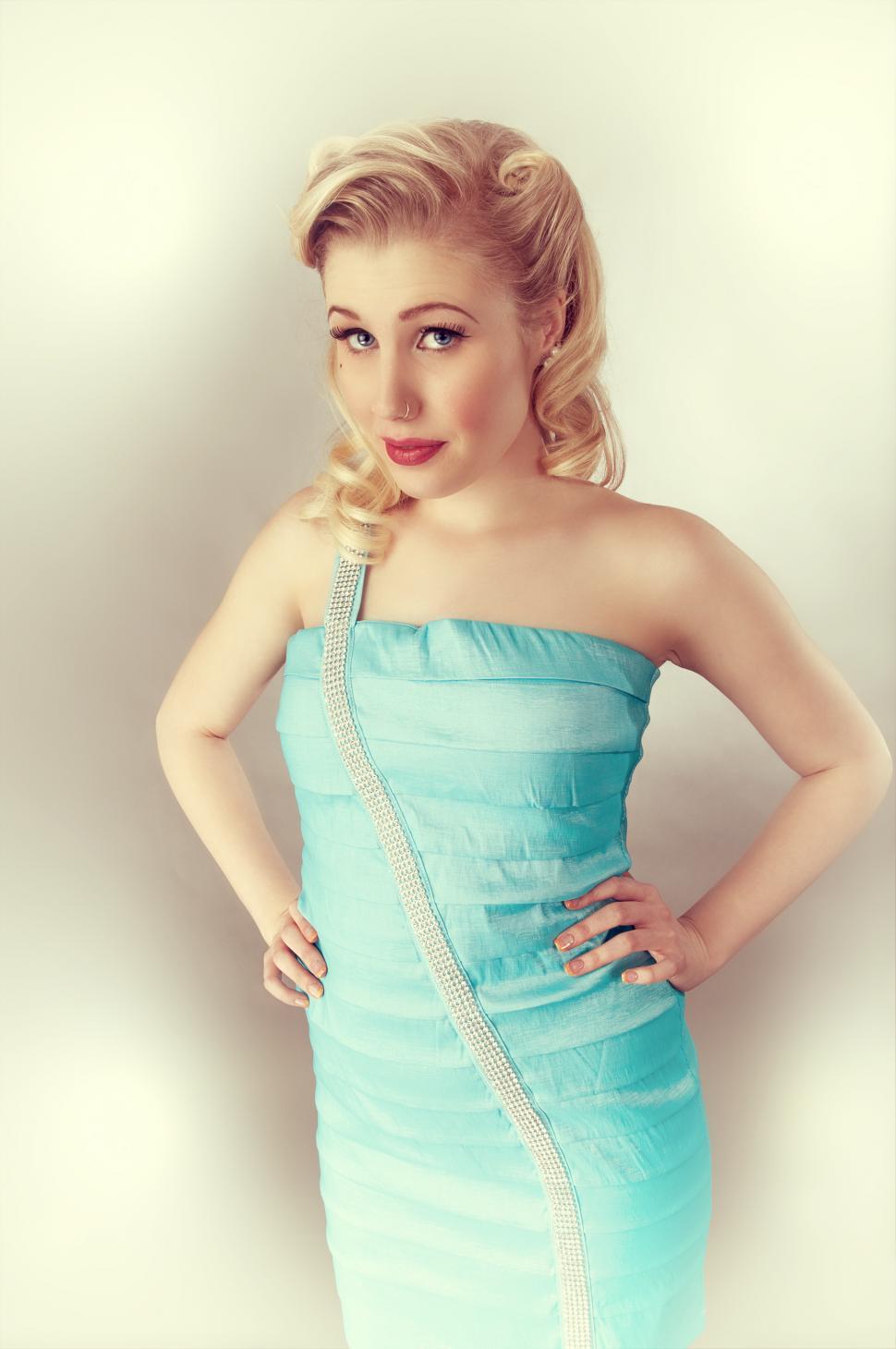 Free Image of Vintage look model in blue dress 