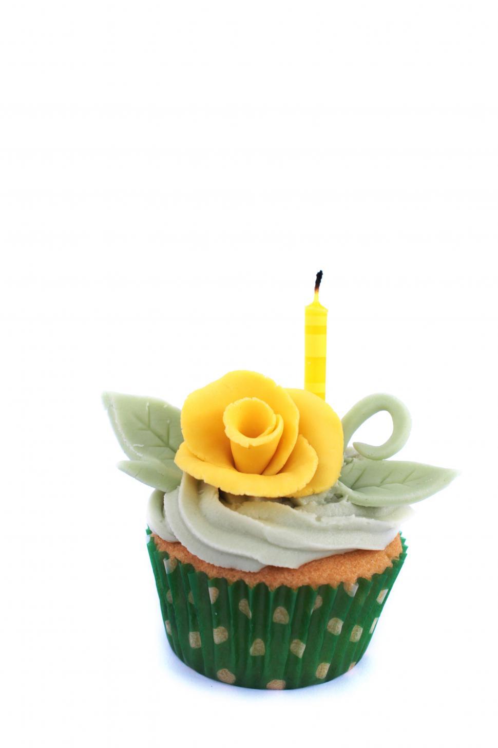 Free Image of spring cupcake 