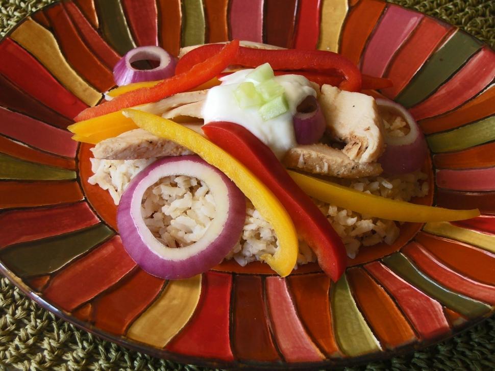 Free Image of chicken and vegetables on rice 