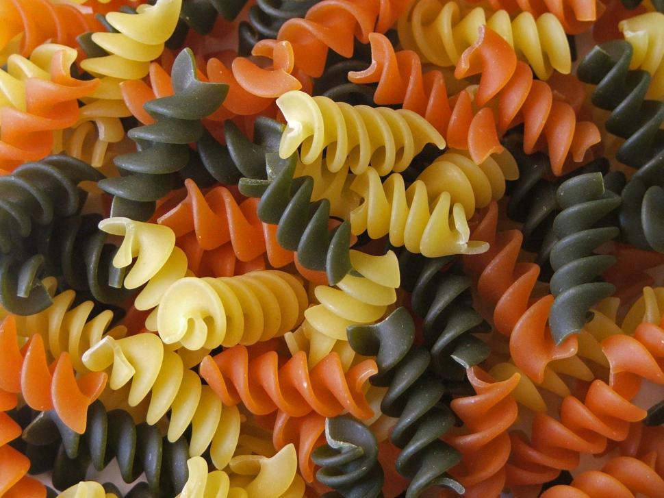 Free Image of colored rotini pasta 