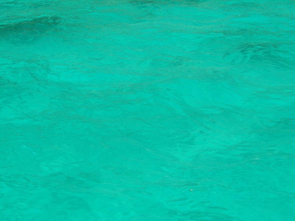 Free Image of Turquoise Ocean Background 