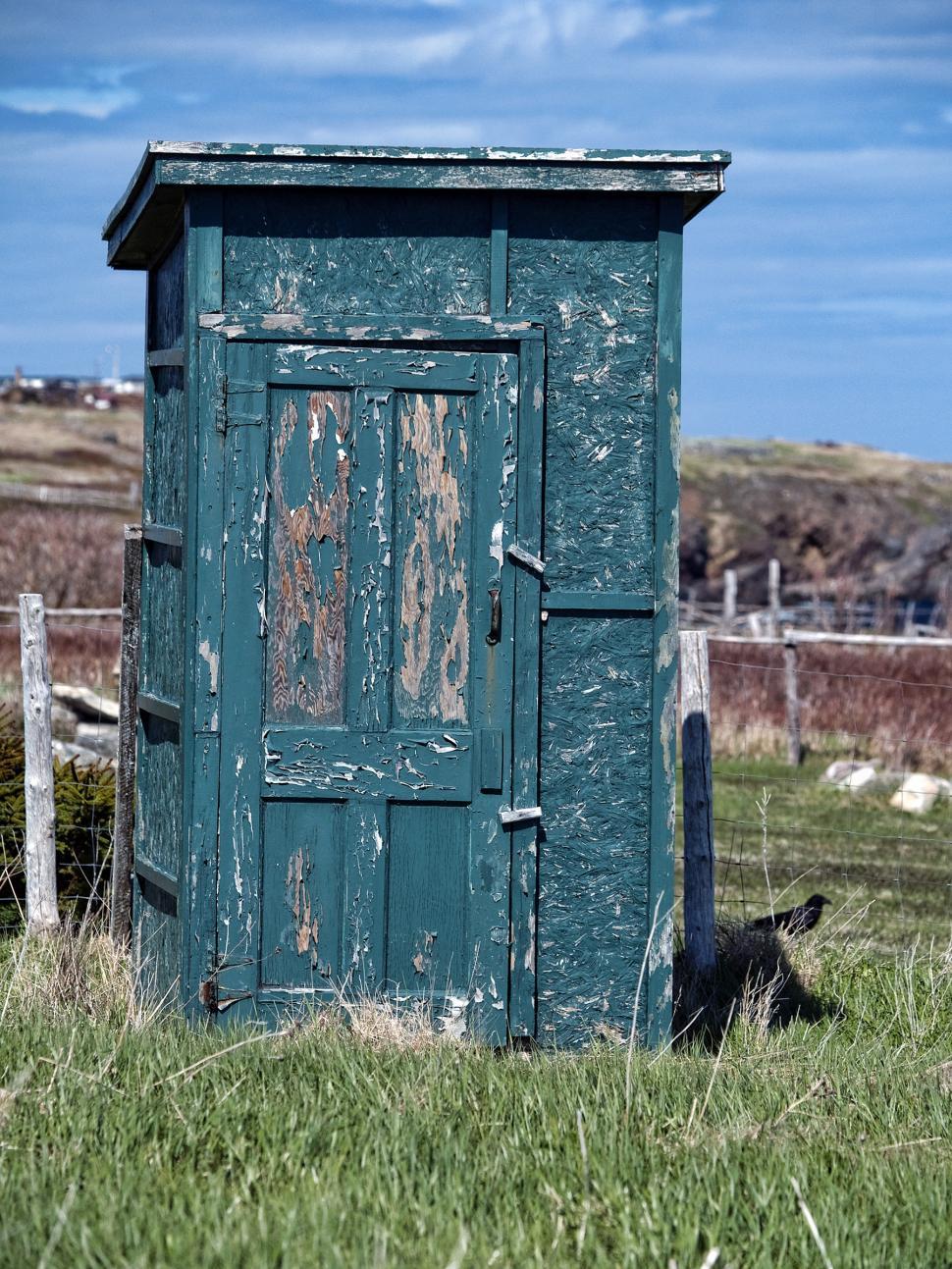 Free Image of Outhouse 