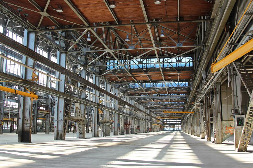 Free Image of Industrial Warehouse 