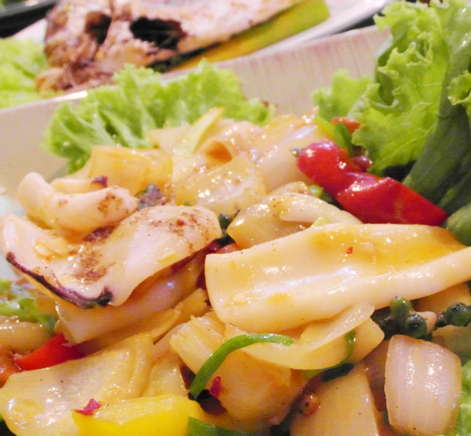 Free Image of Spicy Seafood Salad 