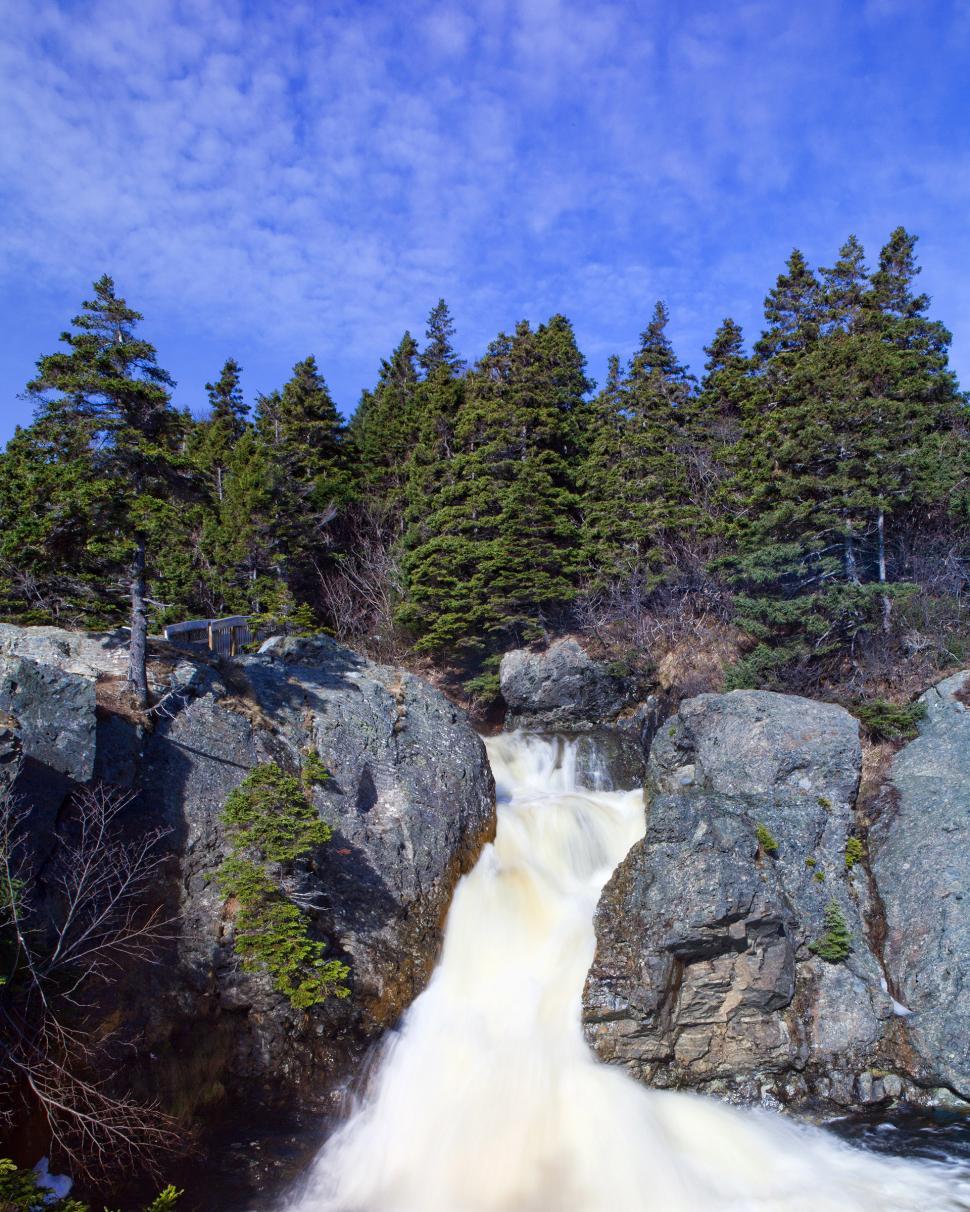 Free Image of Waterfall 