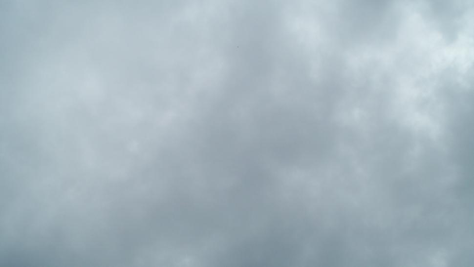 Free Image of Cloudy sky 