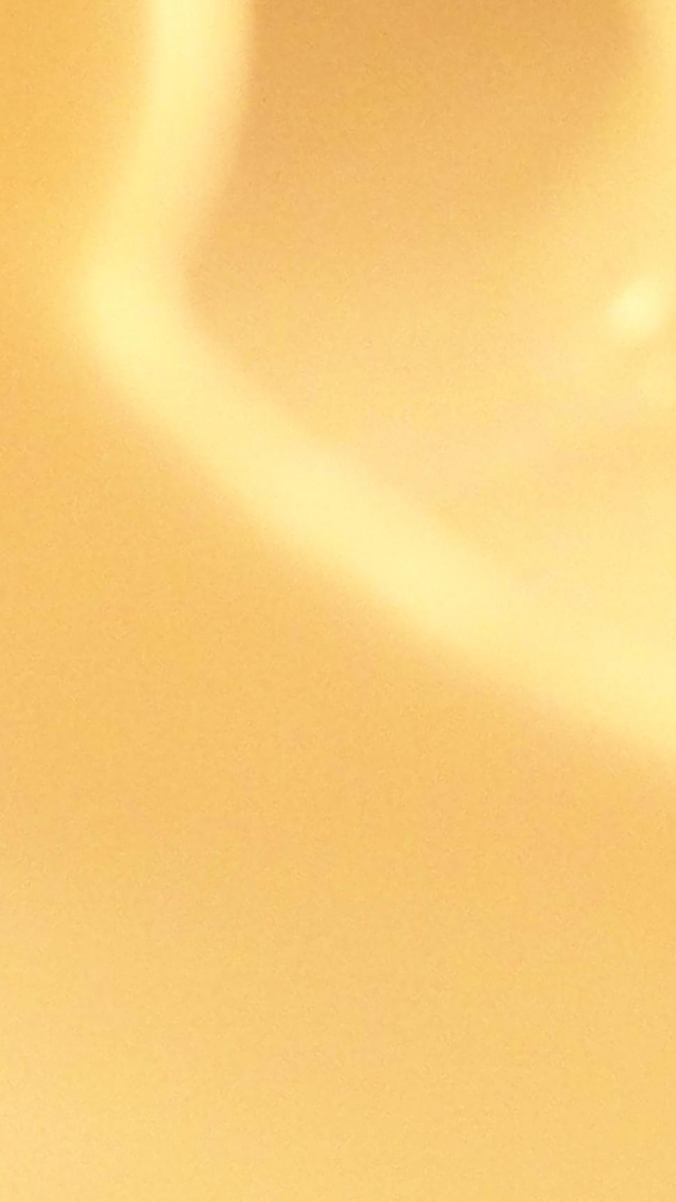 Free Image of Gradients of orange and yellow with some yellow lightning 