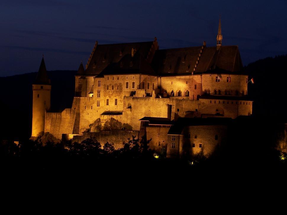 Free Image of Chateau Vianden 
