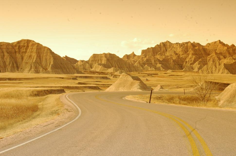 Free Image of Winding Desert Road 