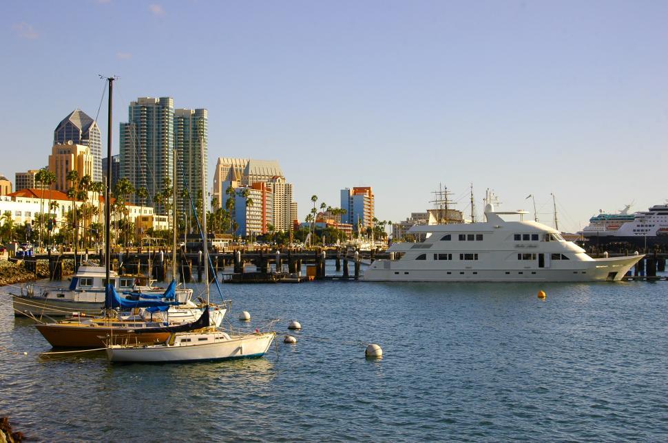 Free Image of Boats Docked in the San Diego Marina 