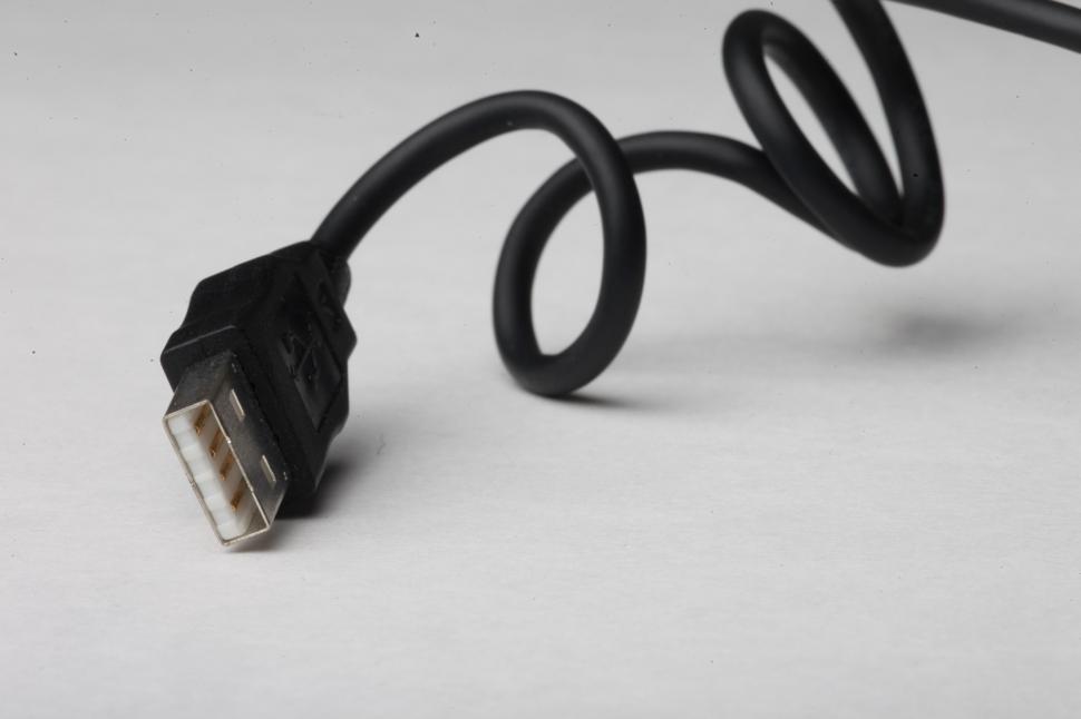 Free Image of USB cables 
