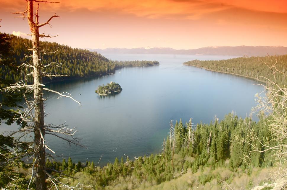 Free Image of Emerald Bay of Lake Tahoe Mountains 