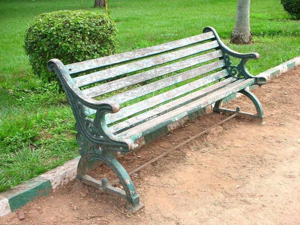 Free Image of Wooden Seat in a Park 