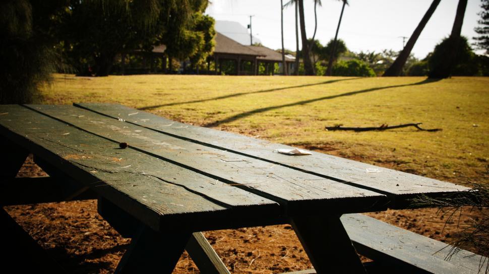 Free Image of Park Bench 