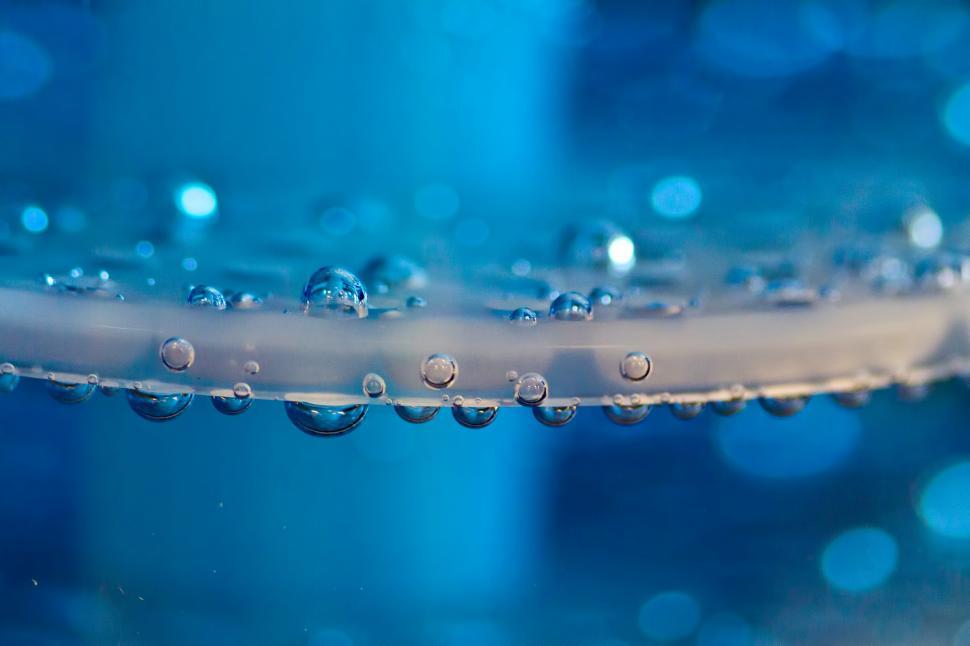 Free Image of Water Bubbles  